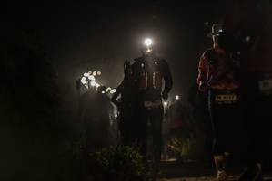 BIB: 4617
                            <button type="button" onclick="openModal(7010624)" class="btn btn-primary btn-sm float-right btn-popup" data-toggle="modal" data-target=".modal-high-quality">
                        <i class="fas fa-shopping-cart"></i> Add to Cart
                    </button>
                                            <button type="button" onclick="isThisMe(7010624, true)" class="btn btn-success btn-sm float-right btn-popup btn-isme hidden" data-toggle="tooltip" data-placement="bottom" title="นี่คือรูปของคุณใช่ไหม คลิกที่นี่เพื่อเอาเข้าอัลบั้ม">
                        <i class="fas fa-plus"></i> Add to album
                    </button>
                    <button type="button" onclick="isThisMe(7010624, false)" class="btn btn-warning btn-sm float-right btn-popup btn-isnotme hidden">
                        <i class="fas fa-ban"></i> Remove from album
                    </button>